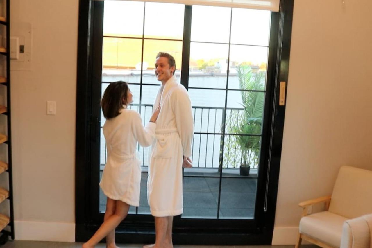 Nyc Skyline Views, Sauna & Rooftop - Romantic Escape At "Brooklyn Bay Lofts" 纽约 外观 照片