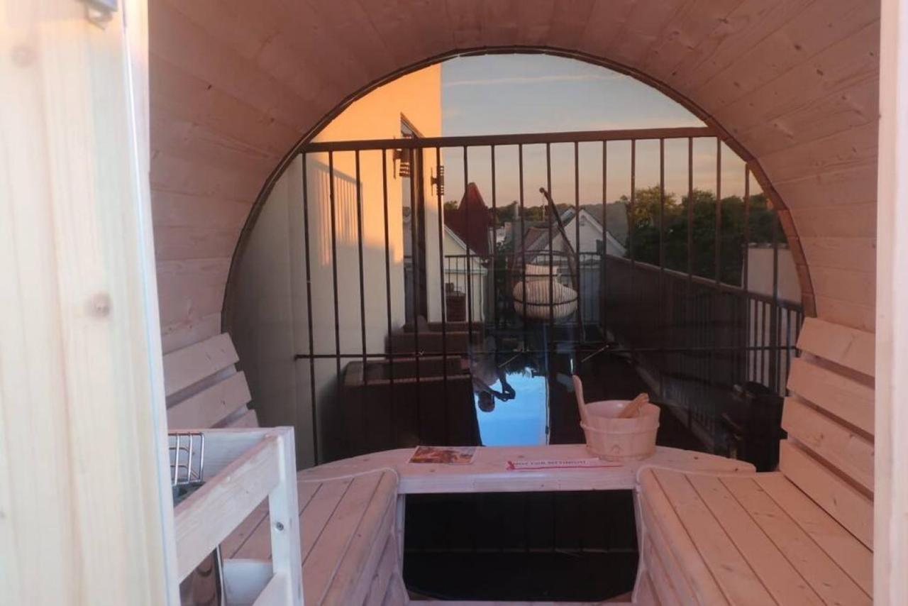 Nyc Skyline Views, Sauna & Rooftop - Romantic Escape At "Brooklyn Bay Lofts" 纽约 外观 照片