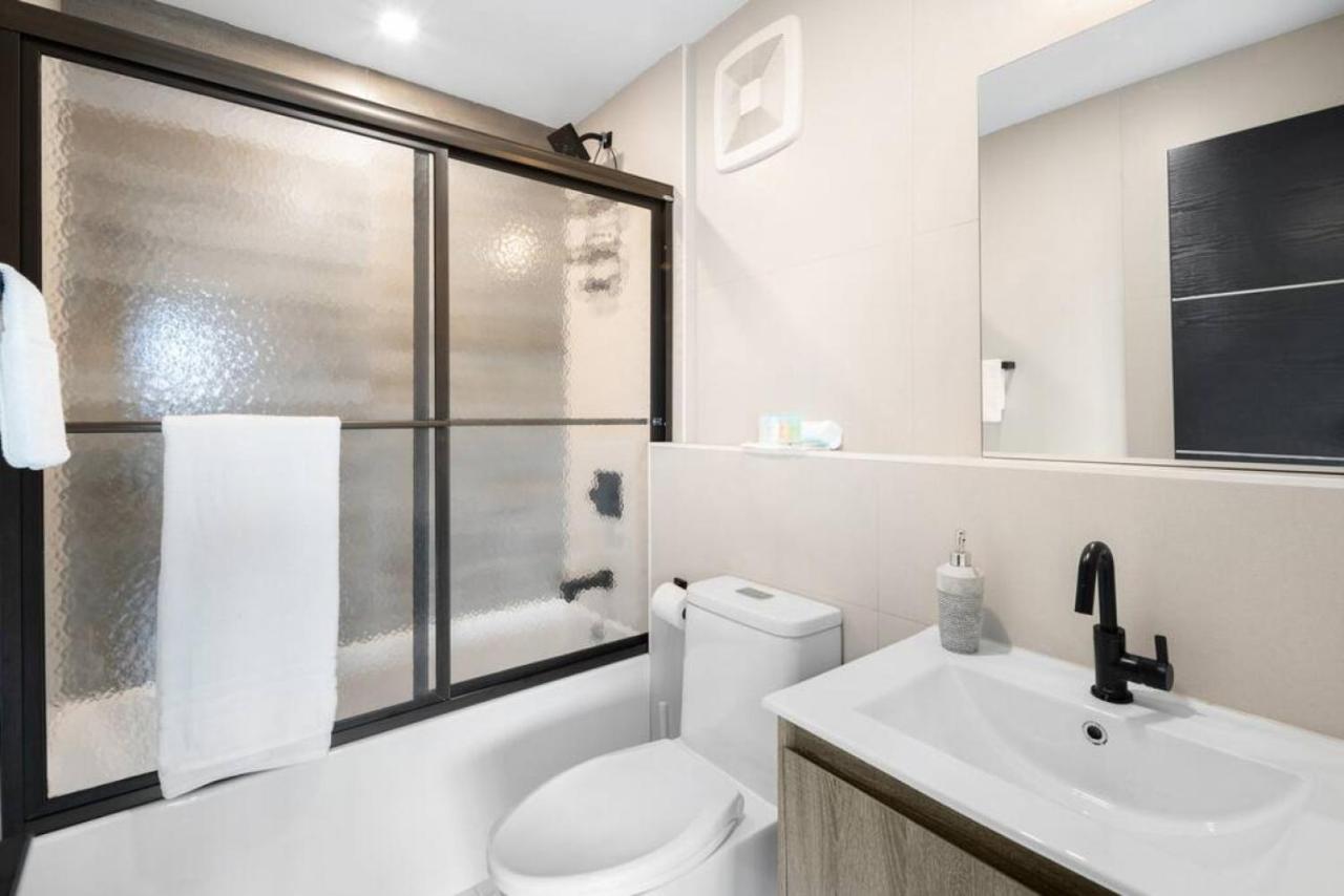 Nyc Skyline Views, Sauna & Rooftop - Romantic Escape At "Brooklyn Bay Lofts" 纽约 外观 照片