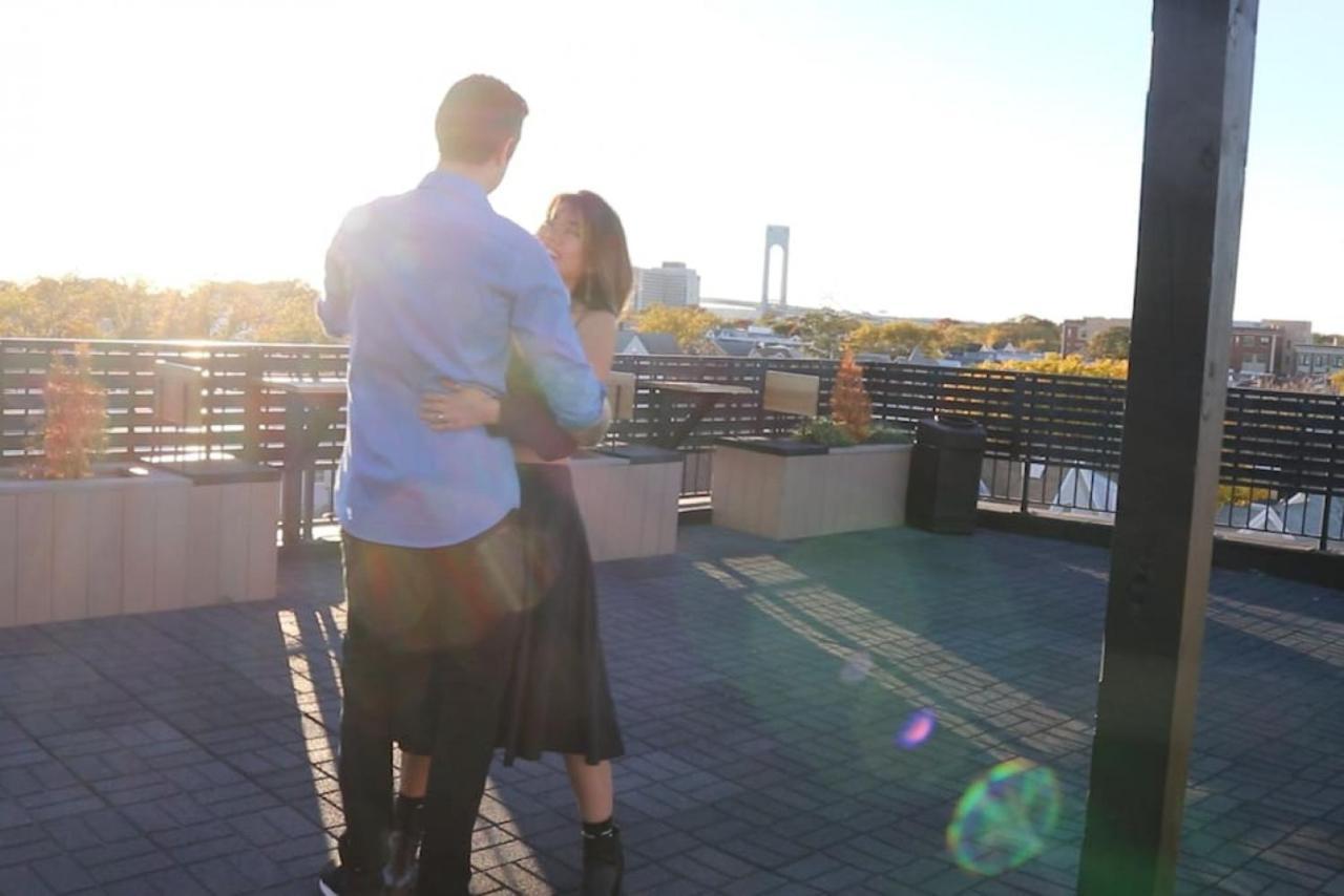 Nyc Skyline Views, Sauna & Rooftop - Romantic Escape At "Brooklyn Bay Lofts" 纽约 外观 照片